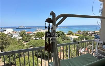 3+1 FLAT IN THE CENTER OF KYRENIA, ZERO TO THE SEA