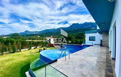 ULTRA LUXURIOUS VILLA FOR SALE IN KYRENIA