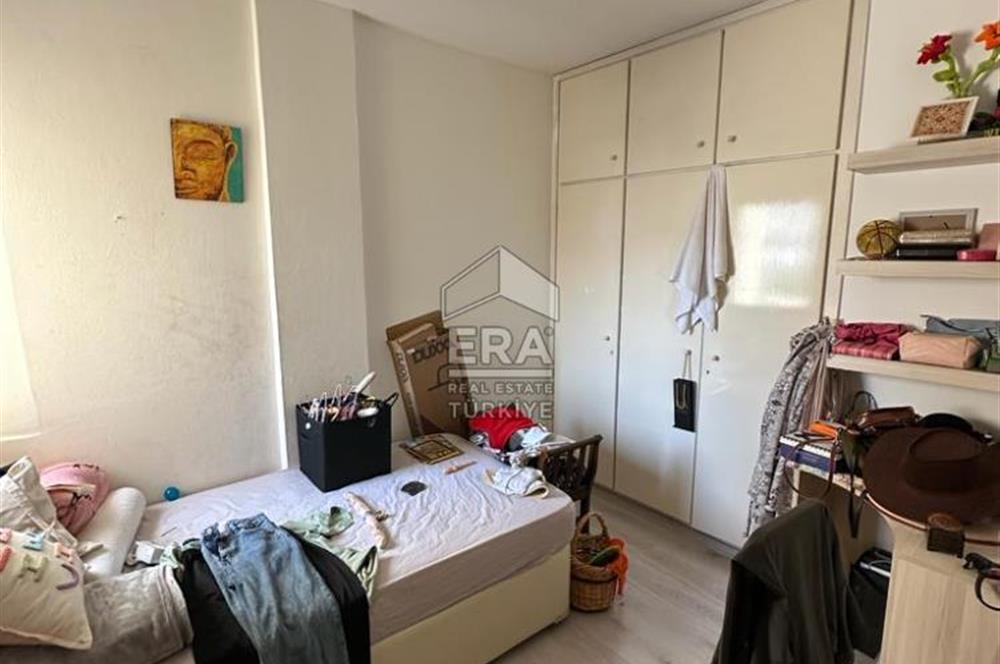 3+1 FLAT IN THE CENTER OF KYRENIA, ZERO TO THE SEA