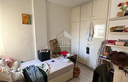 3+1 FLAT IN THE CENTER OF KYRENIA, ZERO TO THE SEA