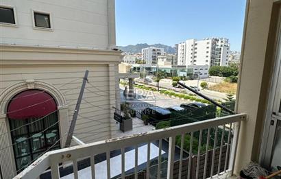 3+1 FLAT IN THE CENTER OF KYRENIA, ZERO TO THE SEA