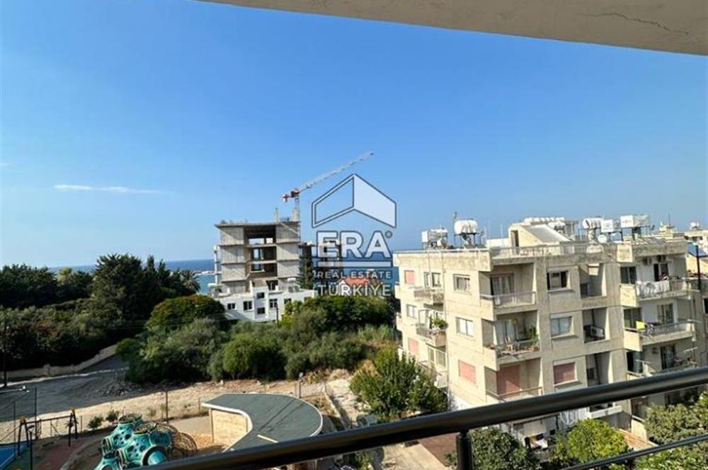 3+1 FLAT FOR SALE IN KYRENIA CENTER