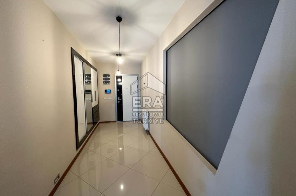 Bayraklı Mansuroğlu Mahallesi Selenova Evleri Kiralık 3+1 Daire