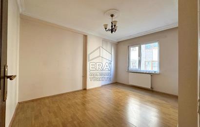 ERA SÖZ DEN BANDIRMA CADDESİ ÜZERİNDE KİRALIK ARAKAT 3+1 DAİRE