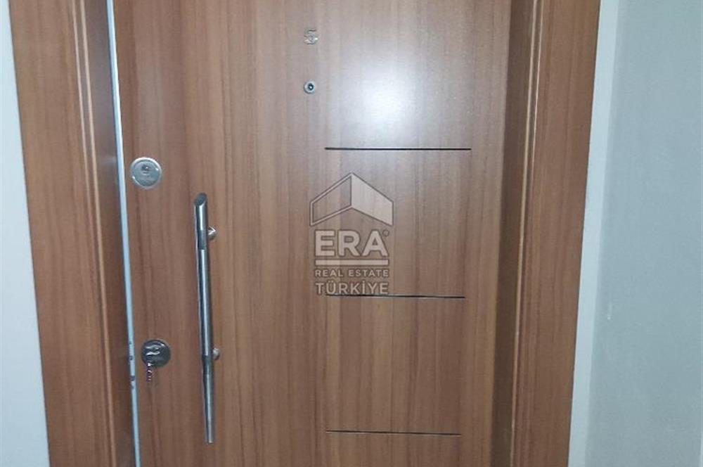 ERA NİVA'DAN BAYRAKLI M.ERENER'DE SATILIK 3+1 BOŞ DAİRE