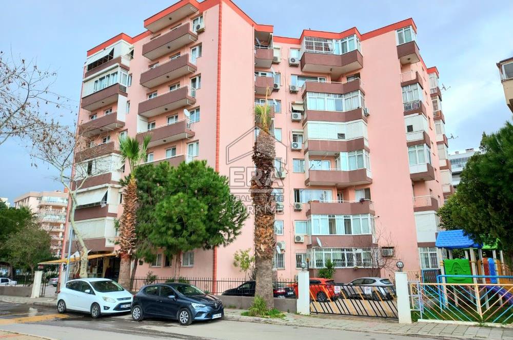 ERA NİVA'DAN BAYRAKLI ÖZKANLAR'DA 3+1 SATILIK DAİRE