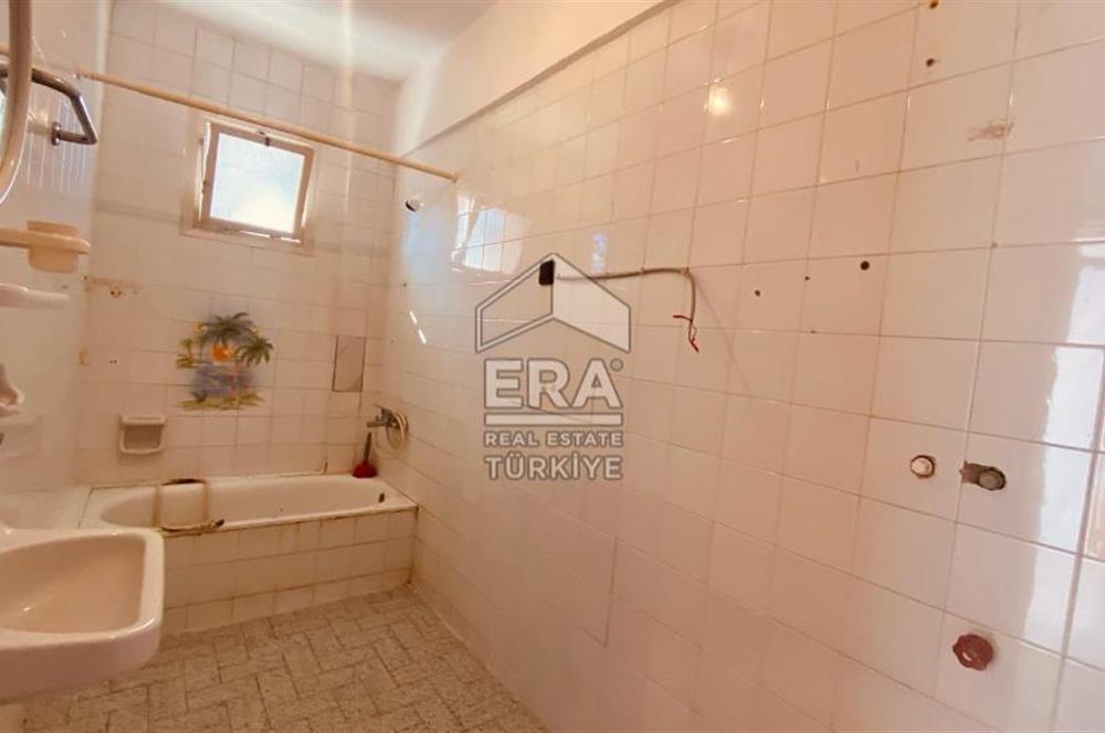 ERA NİVA'DAN BORNOVA ÜMİT MAHALLESİ'DE SATILIK DAİRE