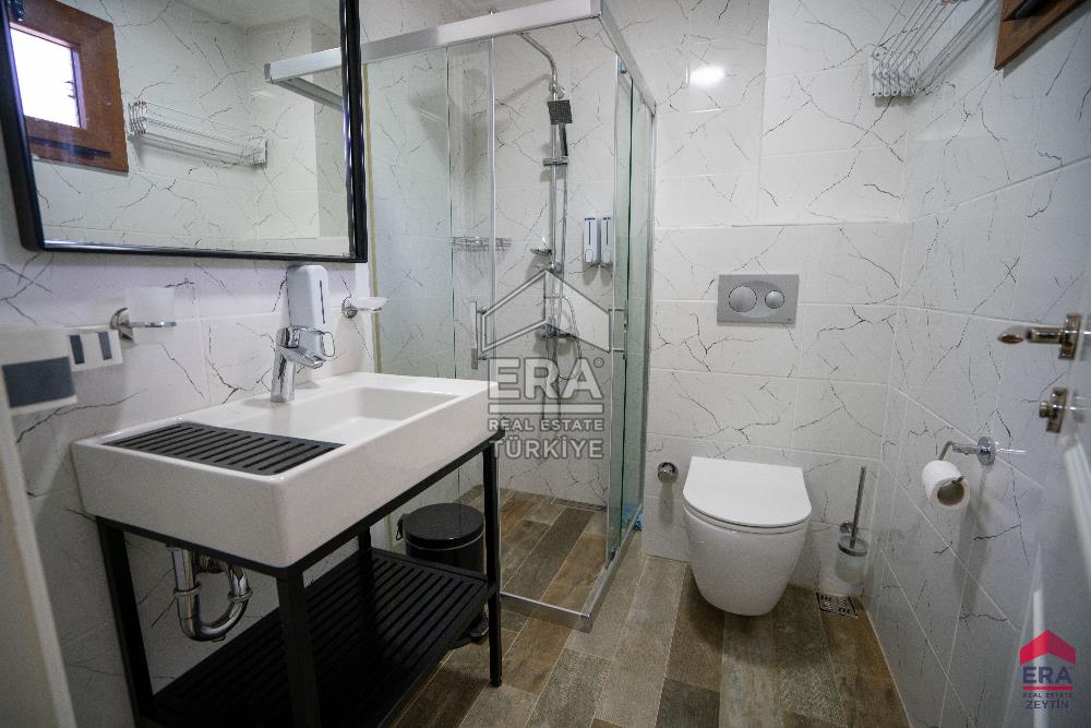 Datça Merkezde Satılık 11 Odalı 40 Yataklı Butik Otel