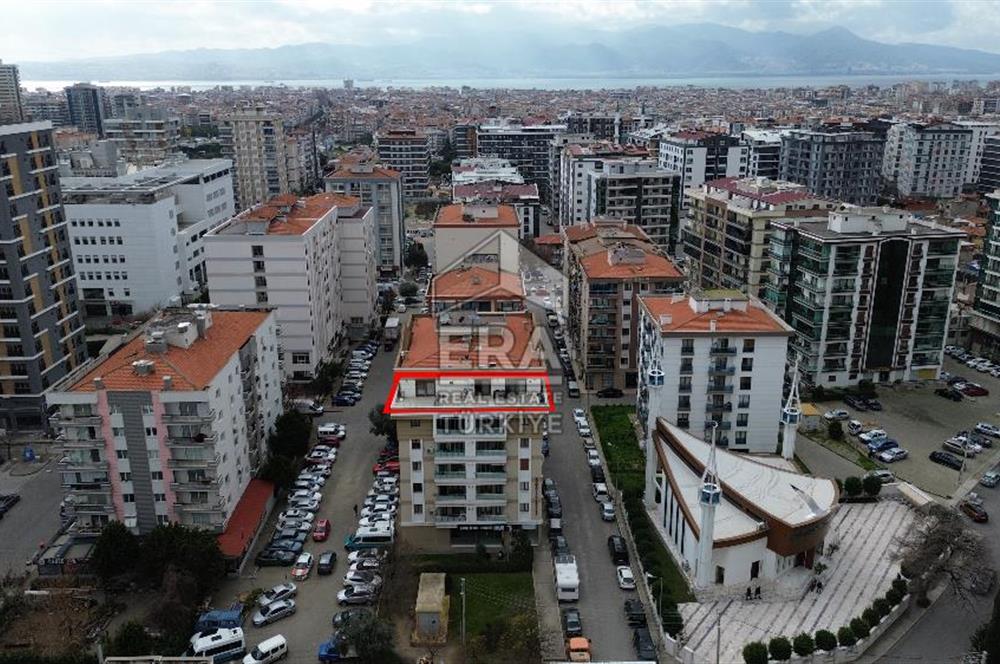 karşıyaka 4+1 300m2 teraslı daire