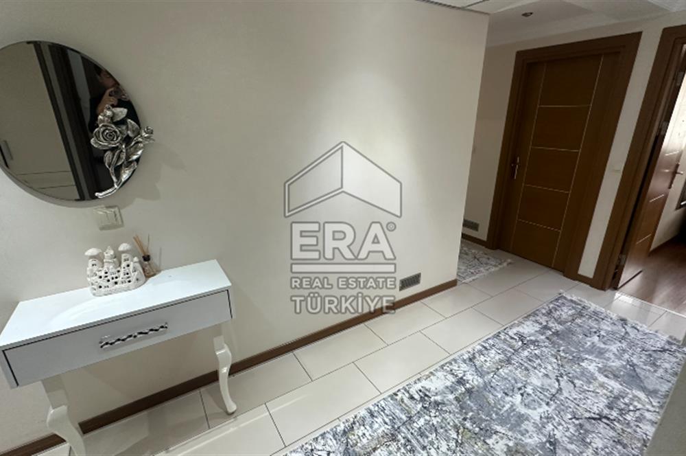 karşıyaka 4+1 300m2 teraslı daire