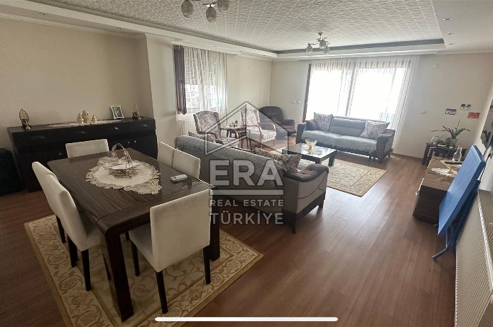 karşıyaka 4+1 300m2 teraslı daire