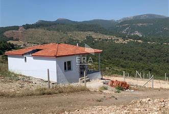 ERA NİVA GAYRİMENKUL'DEN 2B ARAZİ ÜZERİNDE 70M2 EV