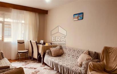 ERA NİVA'DAN BORNOVA ÜMİT MAHALLESIN'DE SATILIK 2+1 DAİRE