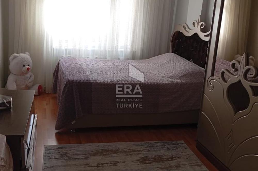 GÜNGÖREN GÜNEŞTEPE MAHALLESİNDE SATILIK DAİRE