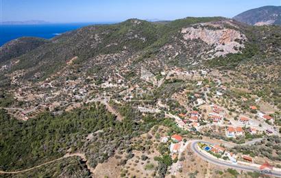 Datça Mesudiye'de Satılık  Deniz Manzaralı Tarla