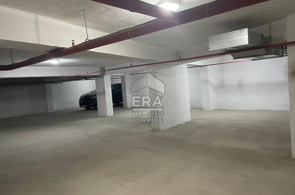 Karşıyaka Atakentte Cadde Üstü 2+1 Satılık Daire