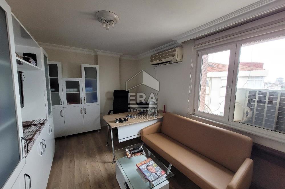 KARTAL MİNİBÜS CADDESİNDE DENİZ MANZARALI SATILIK DUBLEKS DAİRE