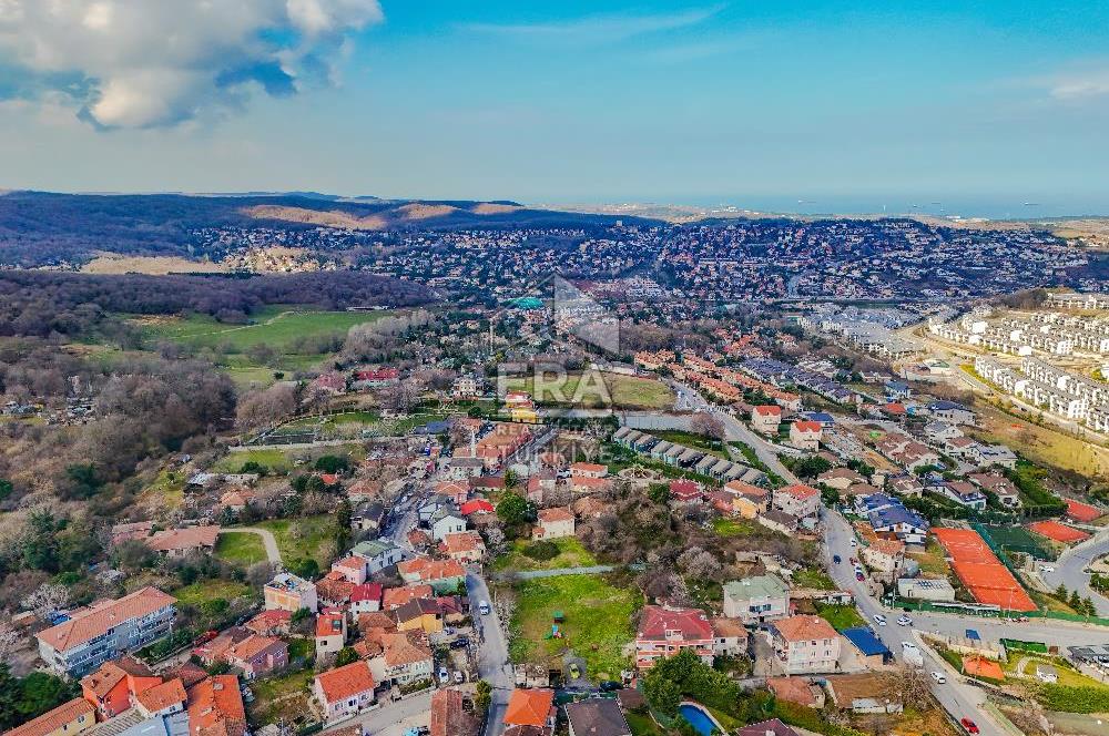 Sarıyer Zekeriyaköy de Satılık 3.000 m2 Villa İmarlı Arsa