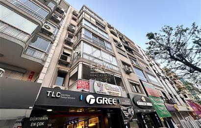 Karşıyaka Girne Caddesi Satılık 3+1 Ofis