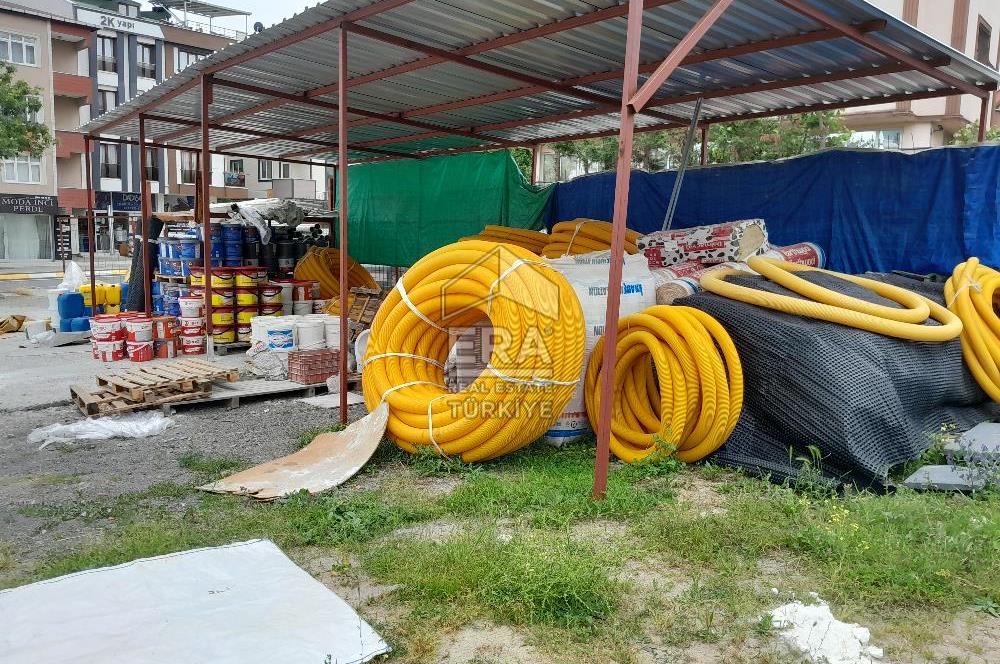 SANCAKTEPE SAMANDIRA ALSANCAK CADDESİ ÜZERİNDE DEVREN NALBUR ve DEKORASYON