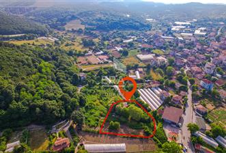Sarıyer Gümüşdere de 1225 M2 Arsa İçinde 62 m2 2+1 Müstakil Ev
