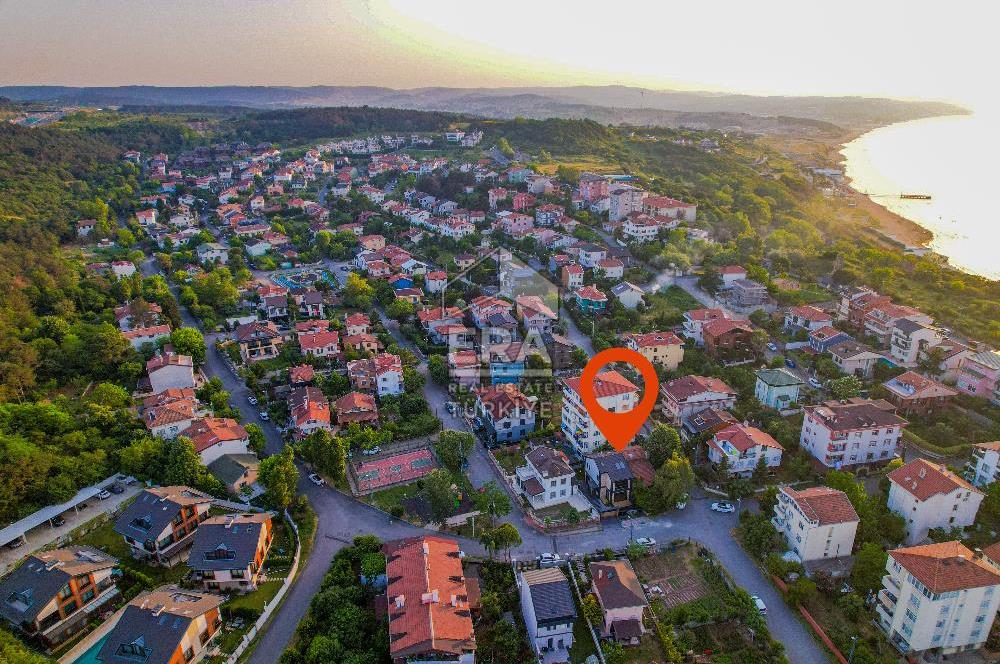 Sarıyer Kilyos da Satılık 240 m2 5+1 Sıfır Tam Müstakil Villa