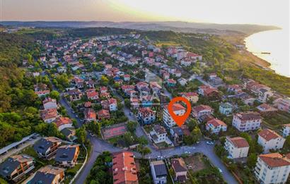 Sarıyer Kilyos da Satılık 240 m2 5+1 Sıfır Tam Müstakil Villa