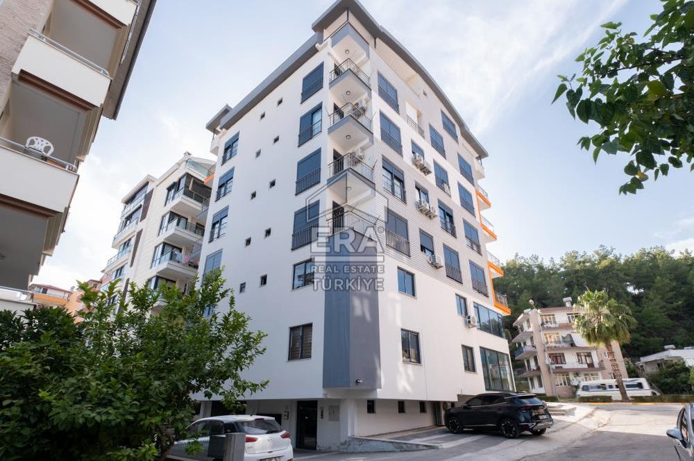 MANAVGAT ÇAĞLAYAN MAHALLESİNDE SATILIK ARAKAT 3+1 DAİRE