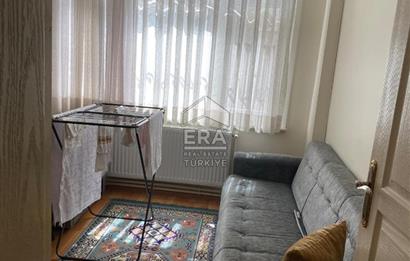 ÜSKÜDAR MURAT REİS'TE 3+1 SATILIK DAİRE