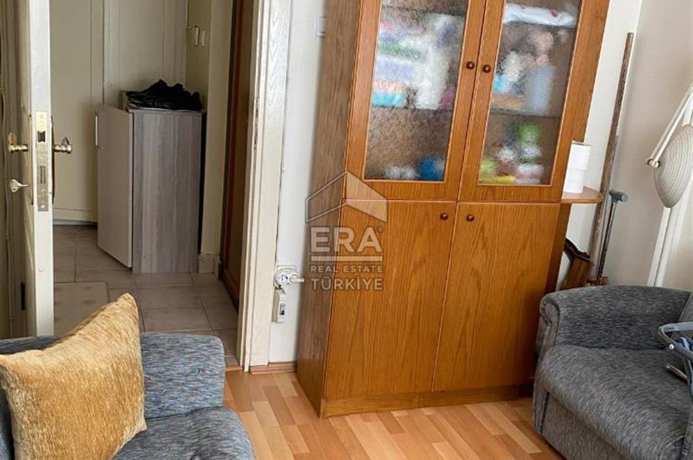 ÜSKÜDAR MURAT REİS'TE 3+1 SATILIK DAİRE