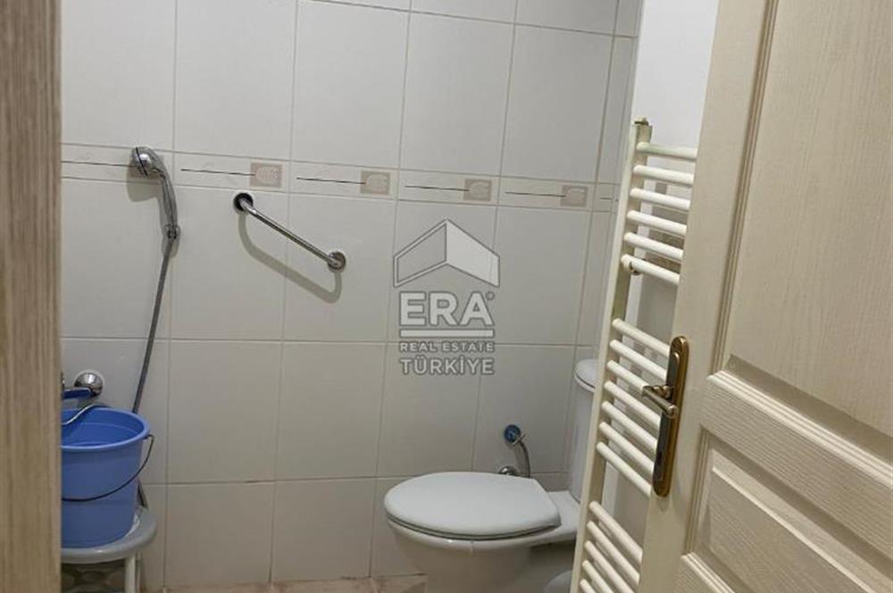 ÜSKÜDAR MURAT REİS'TE 3+1 SATILIK DAİRE