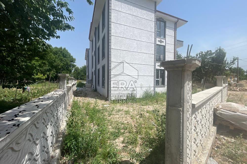 ERA KARAT GAYRİMENKUL RECEP ÖZEN'DEN SATILIK 3+1 SATILIK DAİRE