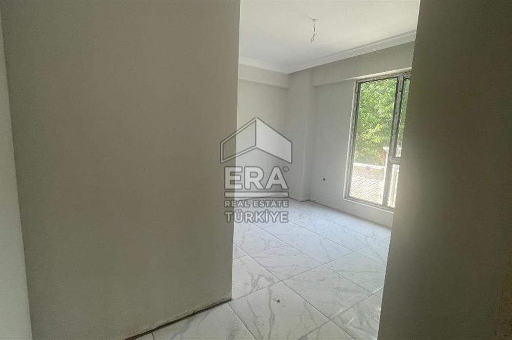 ERA KARAT GAYRİMENKUL RECEP ÖZEN'DEN SATILIK 2+1 SATILIK DAİRE