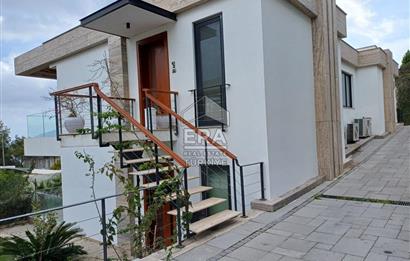 Bodrum Asarlık'ta Frame Suites da Denize Sıfır Satılık Villa