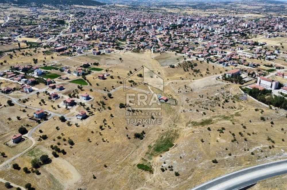 ERA REAL ESTATE FLY GAYRİMENKUL PORTFÖYLERİNDEN UŞAK EŞME İSTASYON MAHALLESİNDE SATILIK ARSA