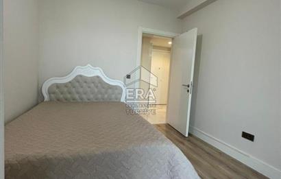 REALİSTANBUL SİTESİNDE SATILIK DAİRE 