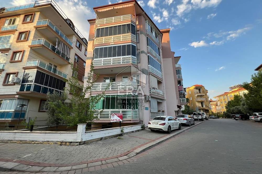 Karaman Mahallesi Salı Pazarı Yakını 2+1 Satılık Daire