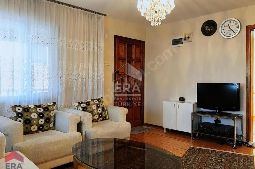 Güzelbahçe Yalı Mahallesi'nde Eşyalı 2+1 Kiralık Daire