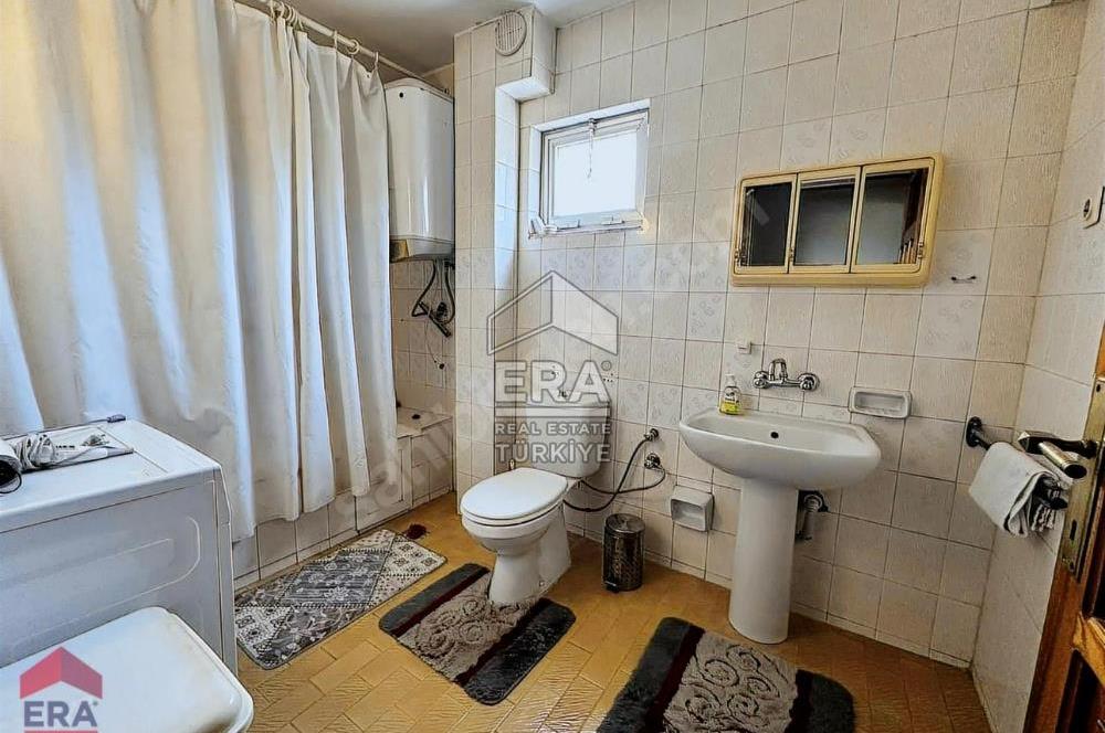 Güzelbahçe Yalı Mahallesi'nde Eşyalı 2+1 Kiralık Daire