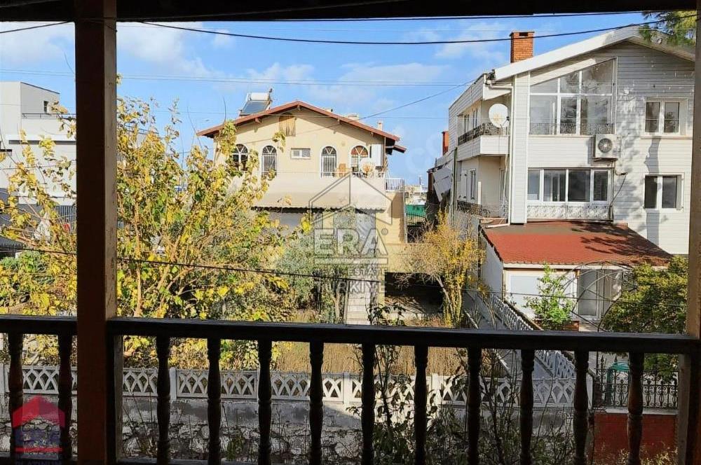 Güzelbahçe Yalı Mahallesi'nde Eşyalı 2+1 Kiralık Daire