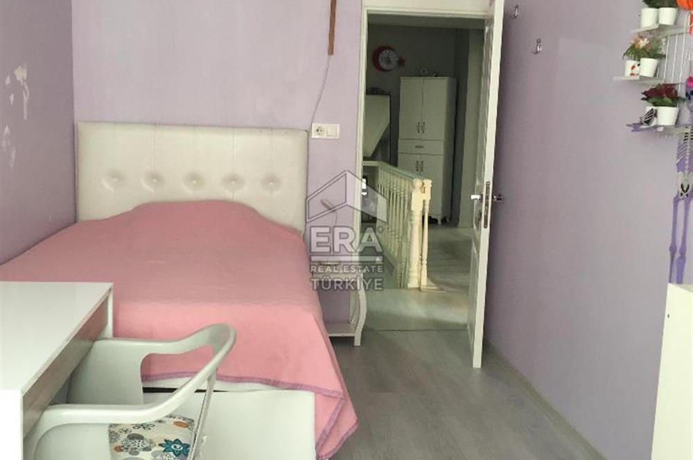 Kurtköy Palmiye Sitesi Teraslı 6+1 Satılık Dubleks