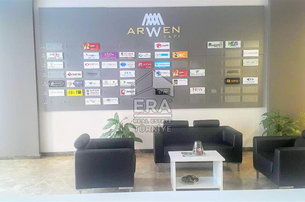 ARWEN İstanbul'da kullanışlı NET 41 m2'lik Kiralık 1+0 OFİS