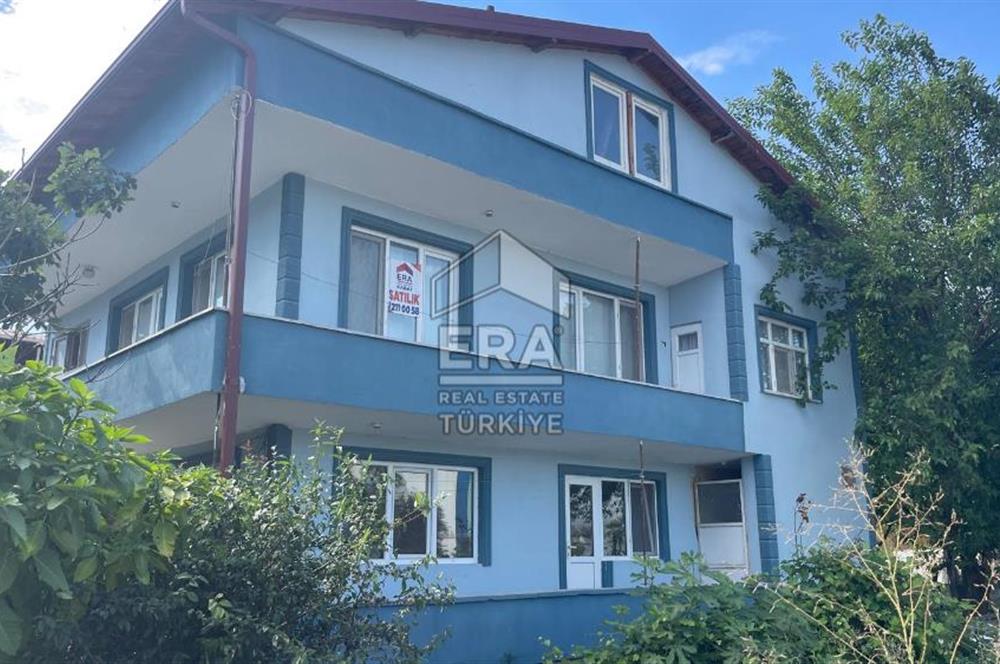 ERA KARAT RECEP ÖZEN'DEN TEPEKUM CADDE ÜZERİ SATILIK MÜSTAKİL EV