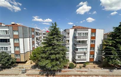 ERA SÖZ DEN PAŞAALANI SEVGİ HASTANESİNE YAKIN SATILIK 3+1 DAİRE