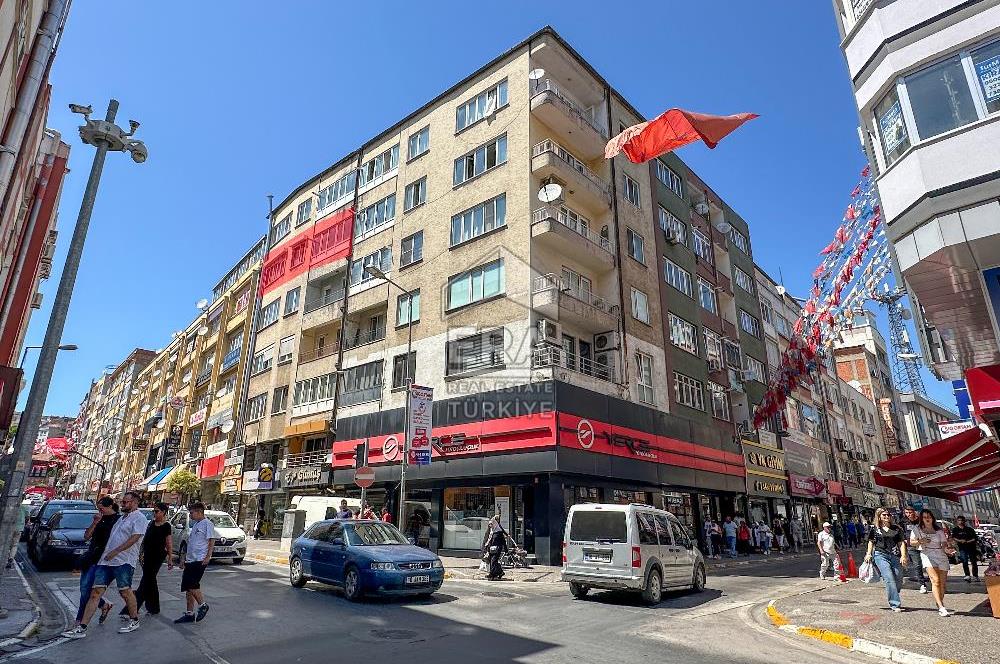 ERA SÖZ DEN KIZILAY CADDESİNDE KİRALIK EŞYALI 2+1 DAİRE