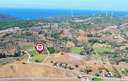 Datça'da Satılık 250 m2 Deniz Manzaralı Villa Yapılabilen Tarla