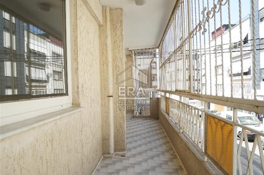 Balçova Fevzi Çakmak Mahallesinde Çok Geniş Kiralık 3+1 Daire