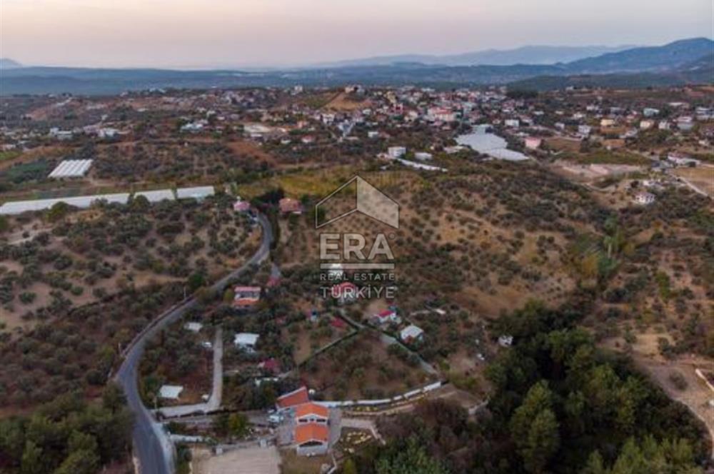 Buca'da Tek Tapulu Satılık Tarla