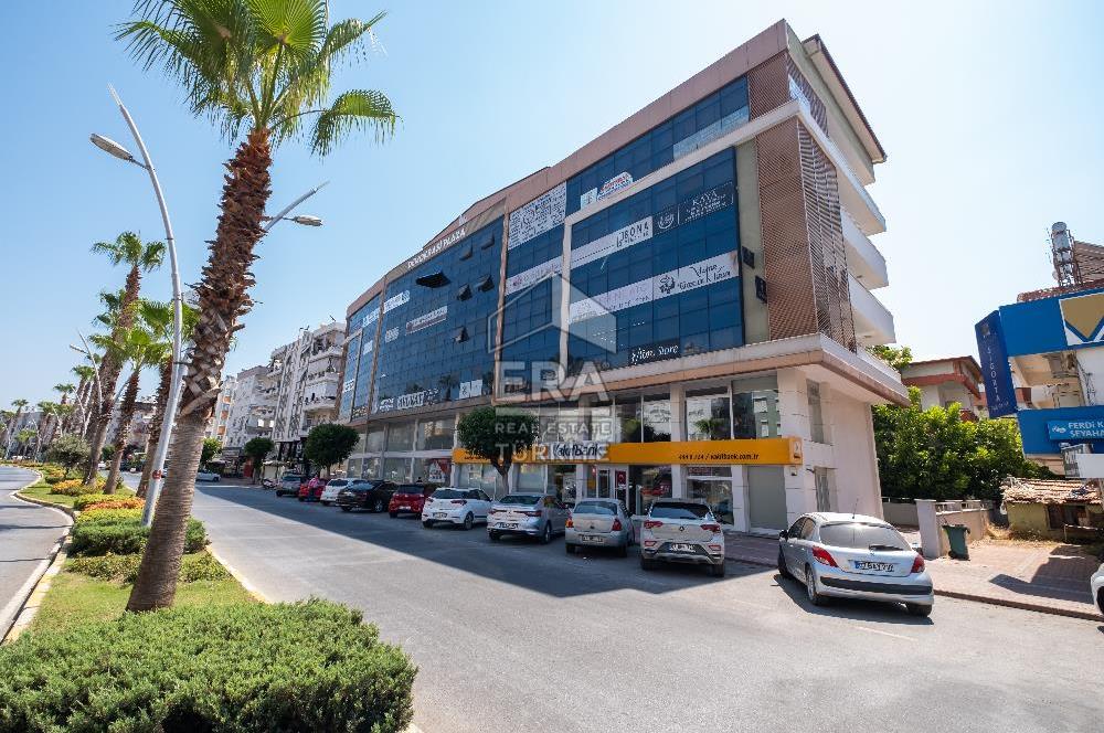 ANTALYA MANAVGAT DEMOKRASİ CADDESİNDE 58 M2 SATILIK BÜRO OFİS