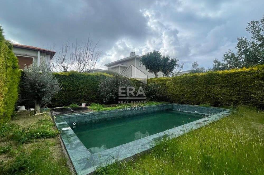 çeşme ılıcada kiralık villa